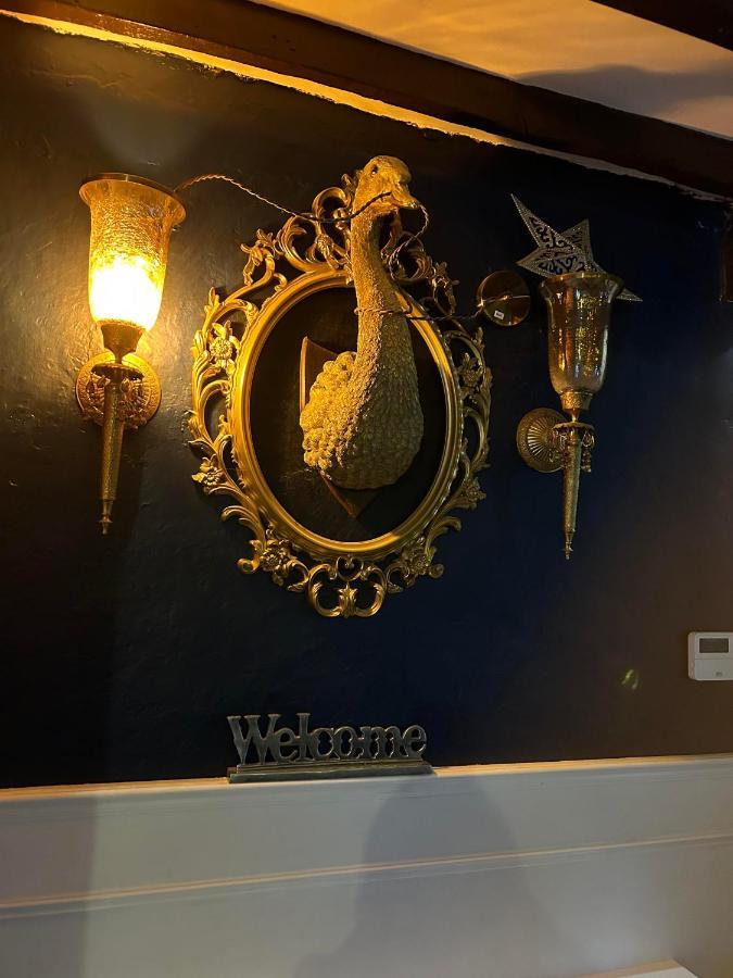 8 Opera Suites, Llangollen Eksteriør billede