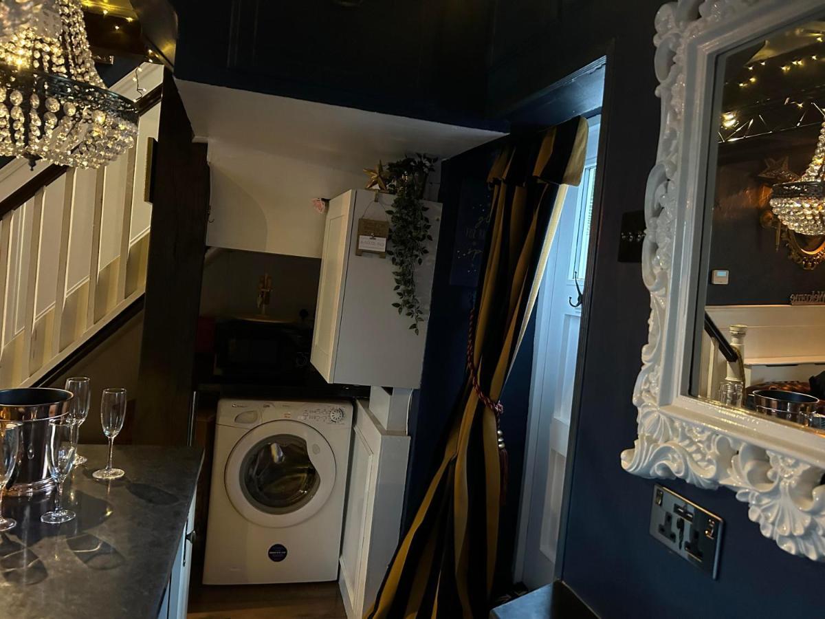 8 Opera Suites, Llangollen Eksteriør billede